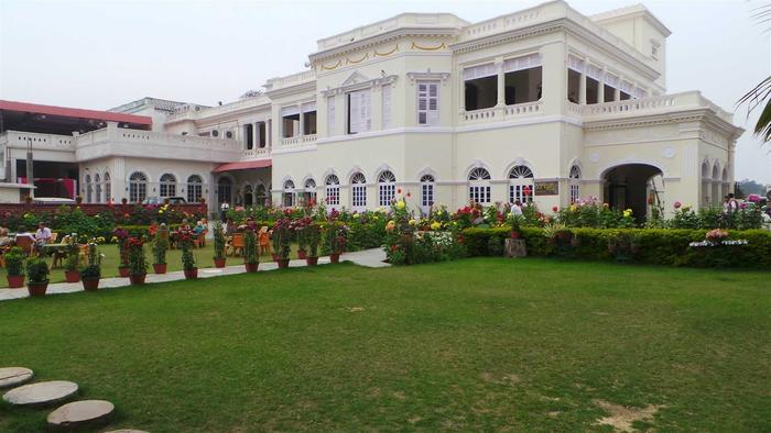 Hotel Surya